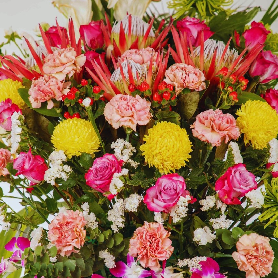 Purple blossom 2 -Floretly: Abu Dhabi Flower Delivery and Exquisite Flower Bouquets in Abu Dhabi